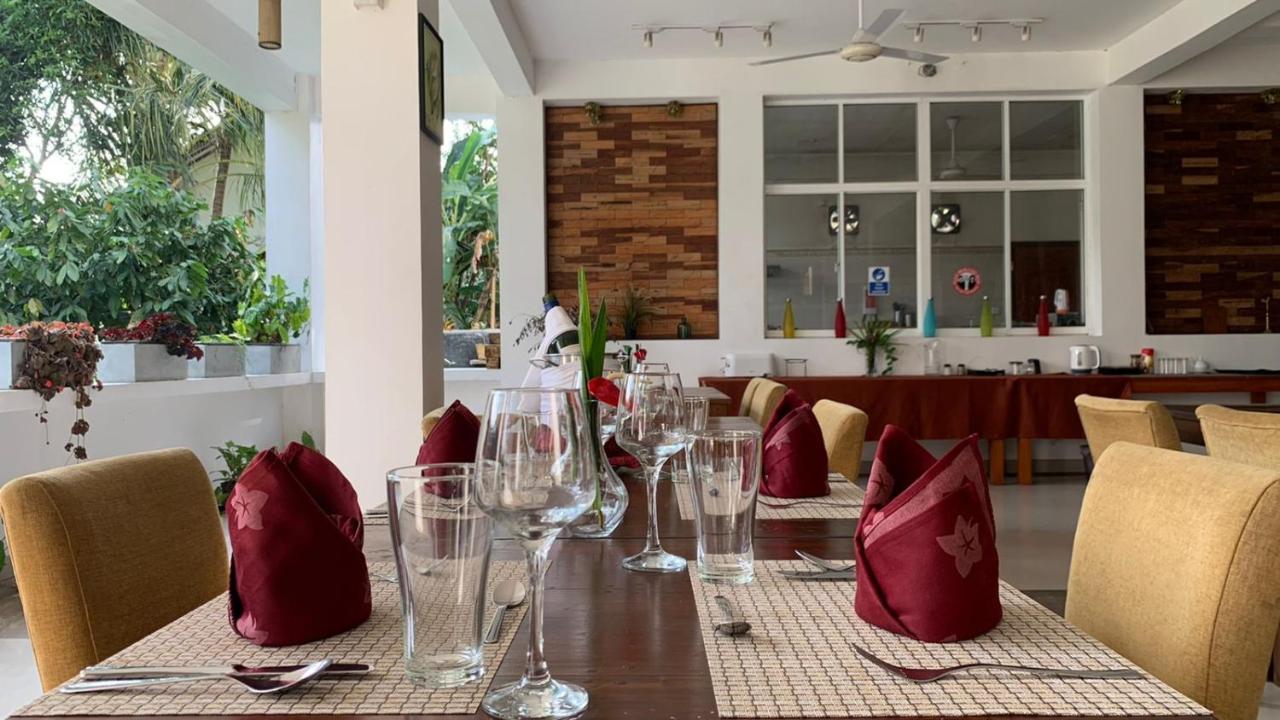Kandy Rivers Edge Nature Resort Εξωτερικό φωτογραφία