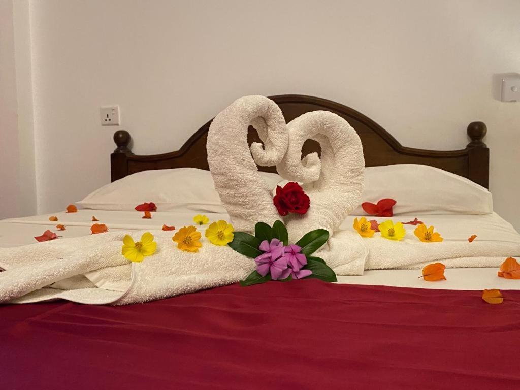 Kandy Rivers Edge Nature Resort Εξωτερικό φωτογραφία